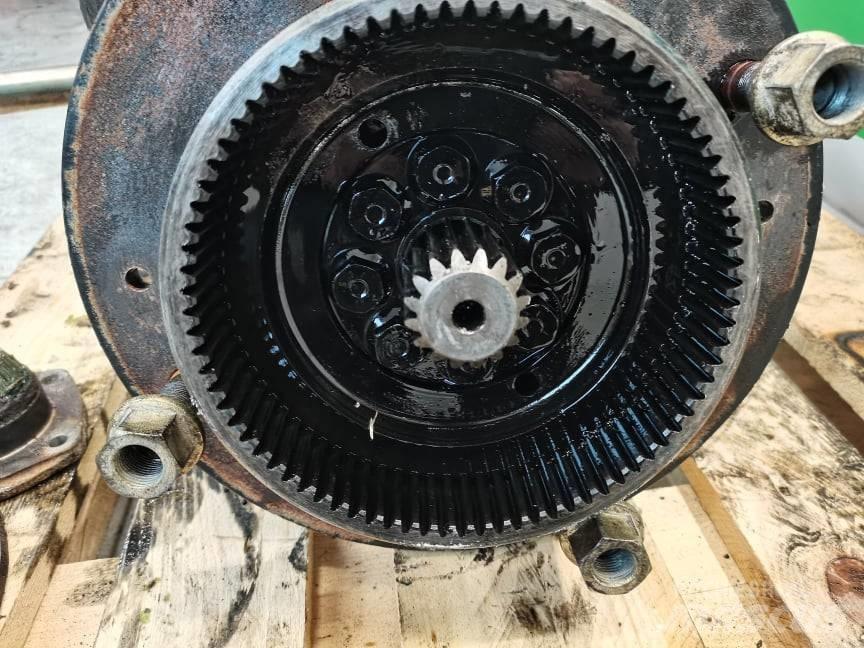 JCB 520-40 reducer Sillad