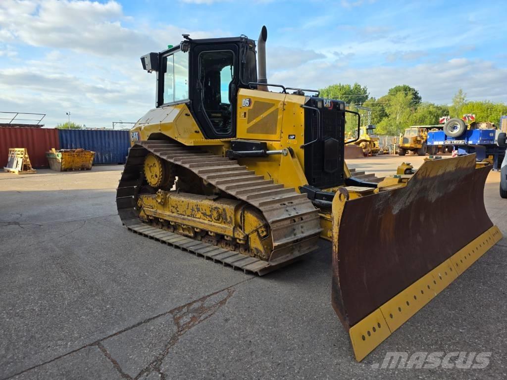 CAT D 5 LGP Buldooserid
