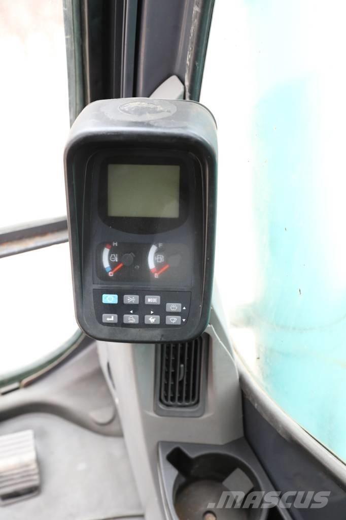 Kobelco SK 210-8 Roomikekskavaatorid