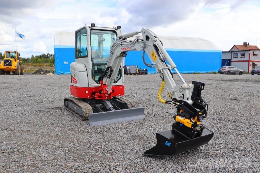 Takeuchi TB325R Miniekskavaatorid < 7 t
