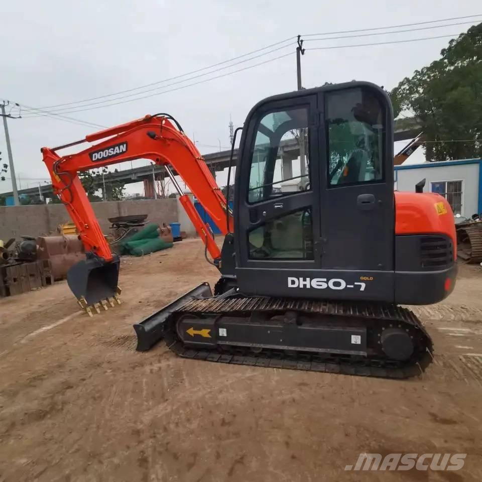 Doosan DH60-7 Miniekskavaatorid < 7 t