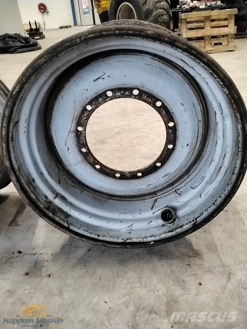Valmet 901 20x34 Rehvid, rattad ja veljed