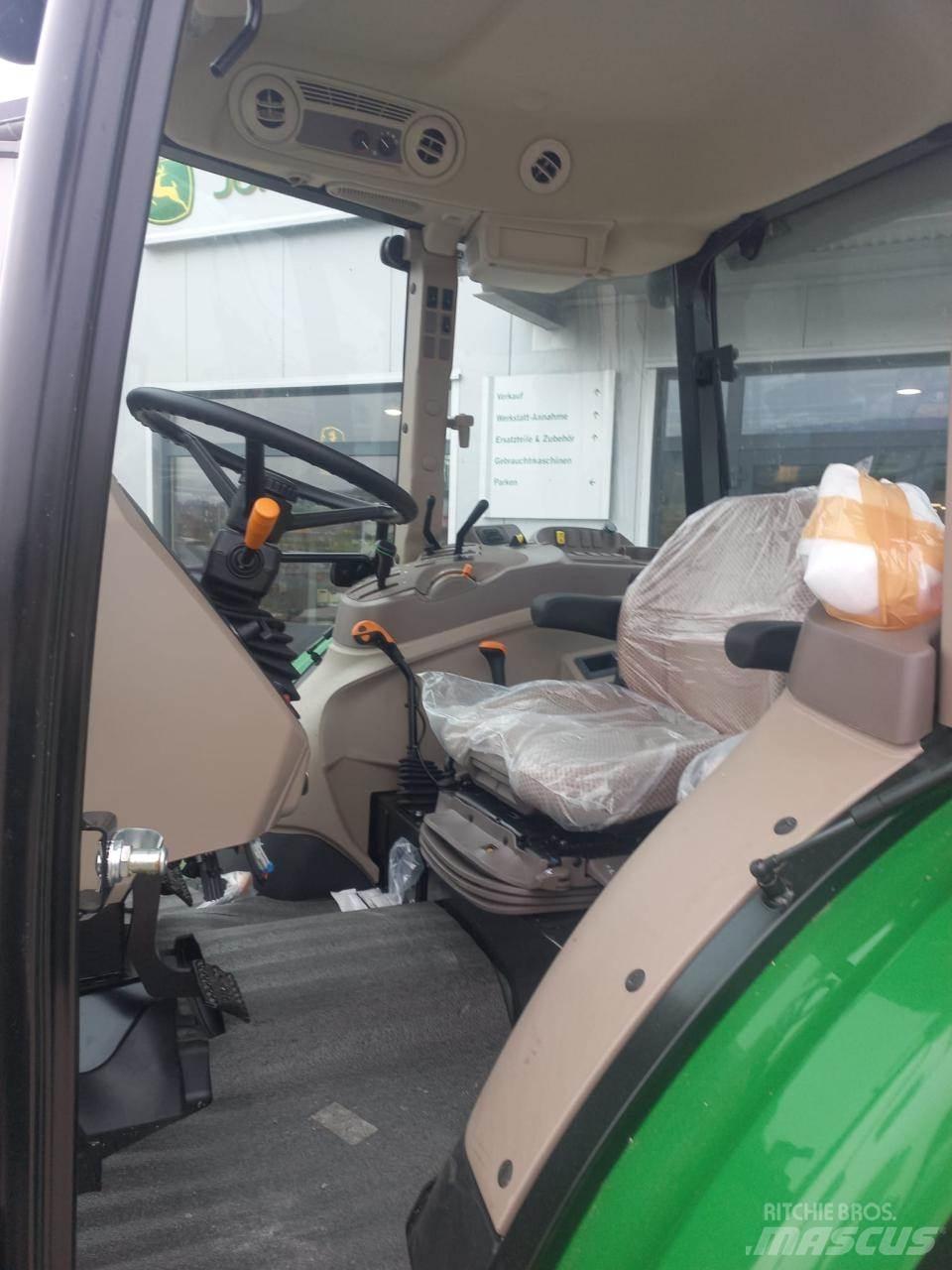 John Deere 5067E Traktorid