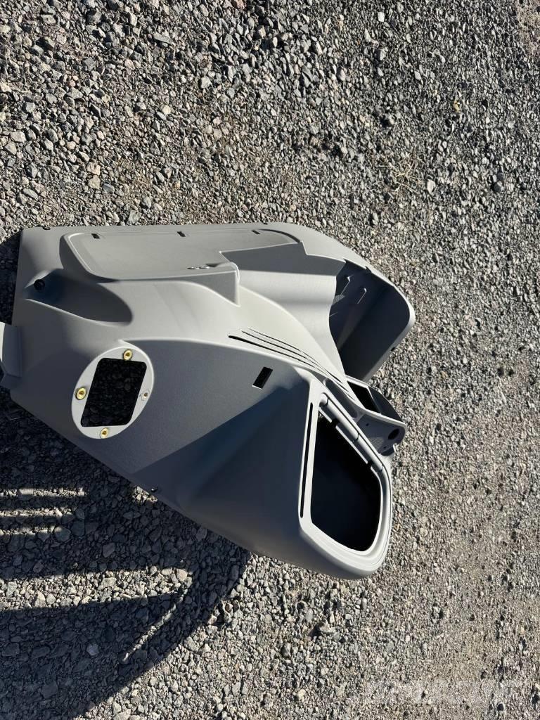 JCB 3 CX Side Panel Kabiinid