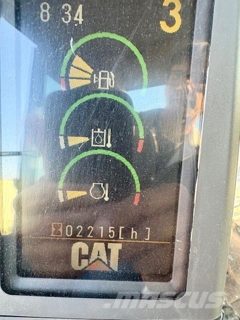 CAT 320 D Roomikekskavaatorid