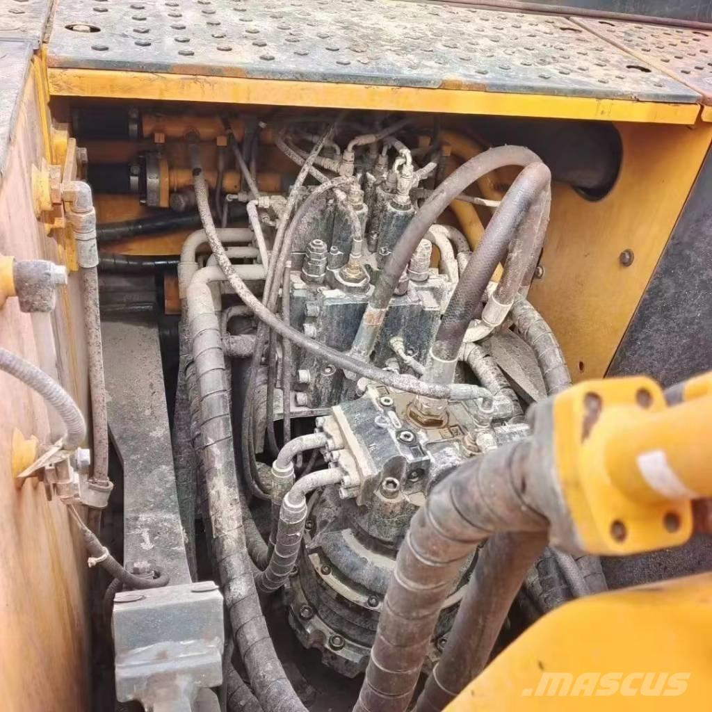 Hyundai R225LVS Roomikekskavaatorid