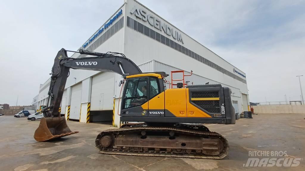 Volvo EC300ENL Roomikekskavaatorid