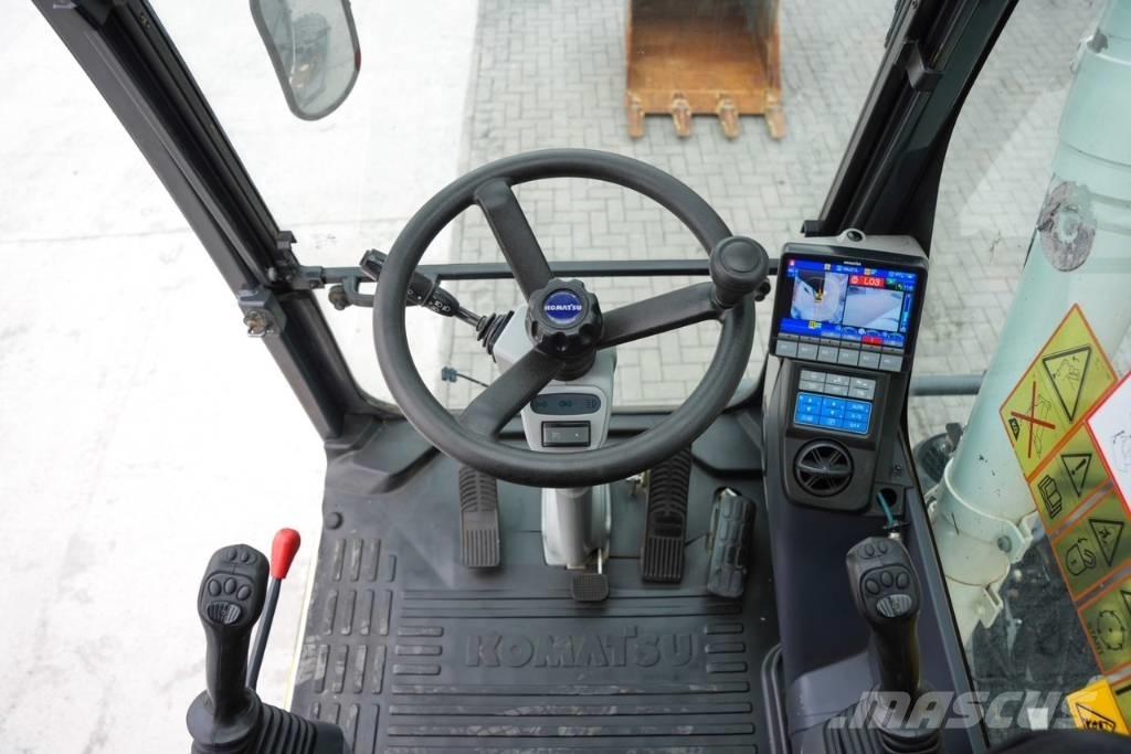 Komatsu PW 148-11 Ratasekskavaatorid