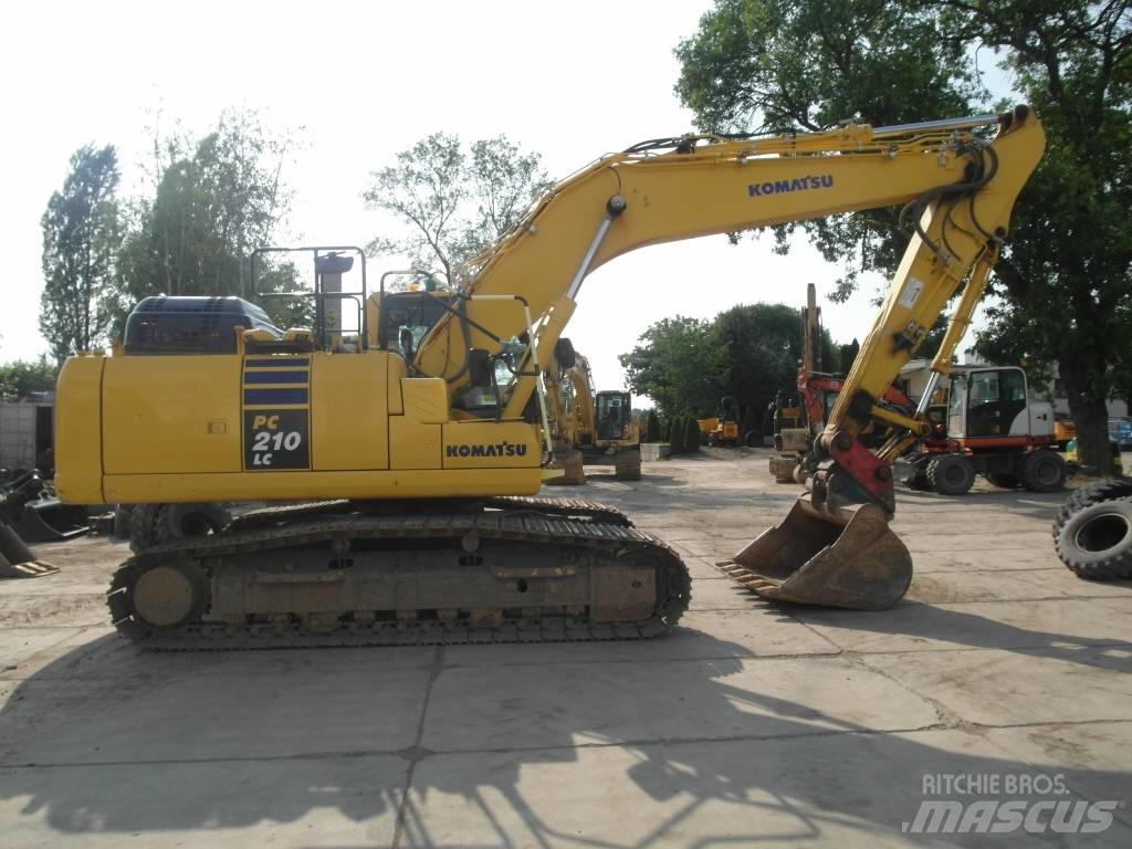 Komatsu PC 210 LC-11 Roomikekskavaatorid