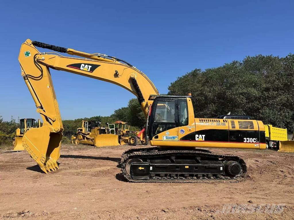 CAT 330 C Roomikekskavaatorid