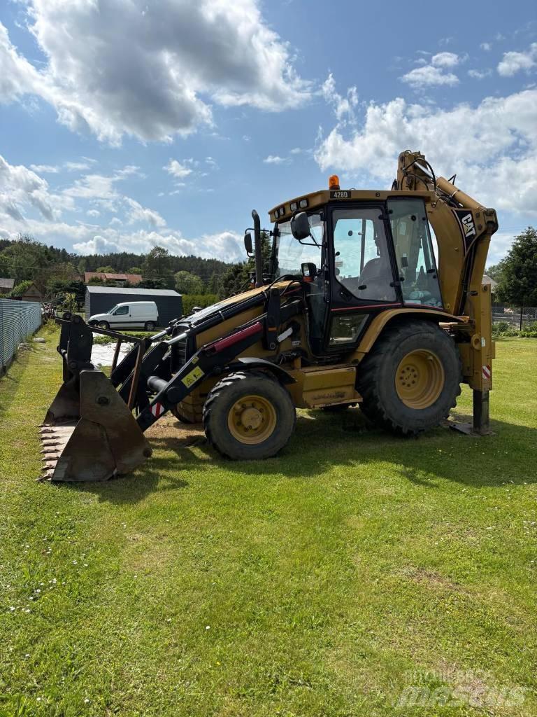 CAT 428 D 4x4 Ekskavaatorlaadurid