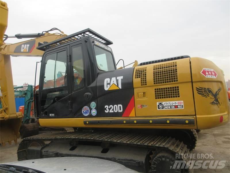 CAT 320 D L Roomikekskavaatorid