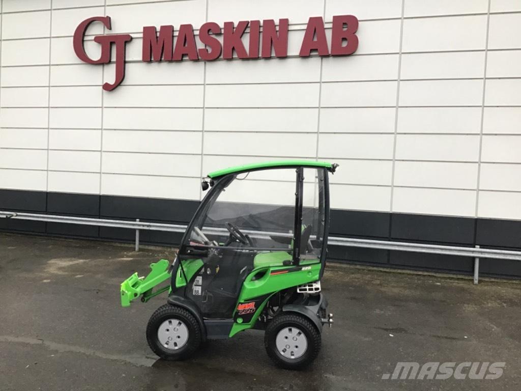 Avant 225 Kommunaalteenuste tehnika