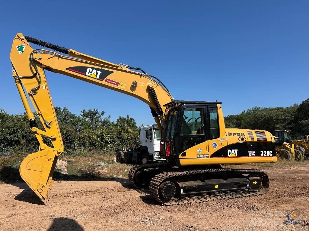 CAT 320 C Roomikekskavaatorid