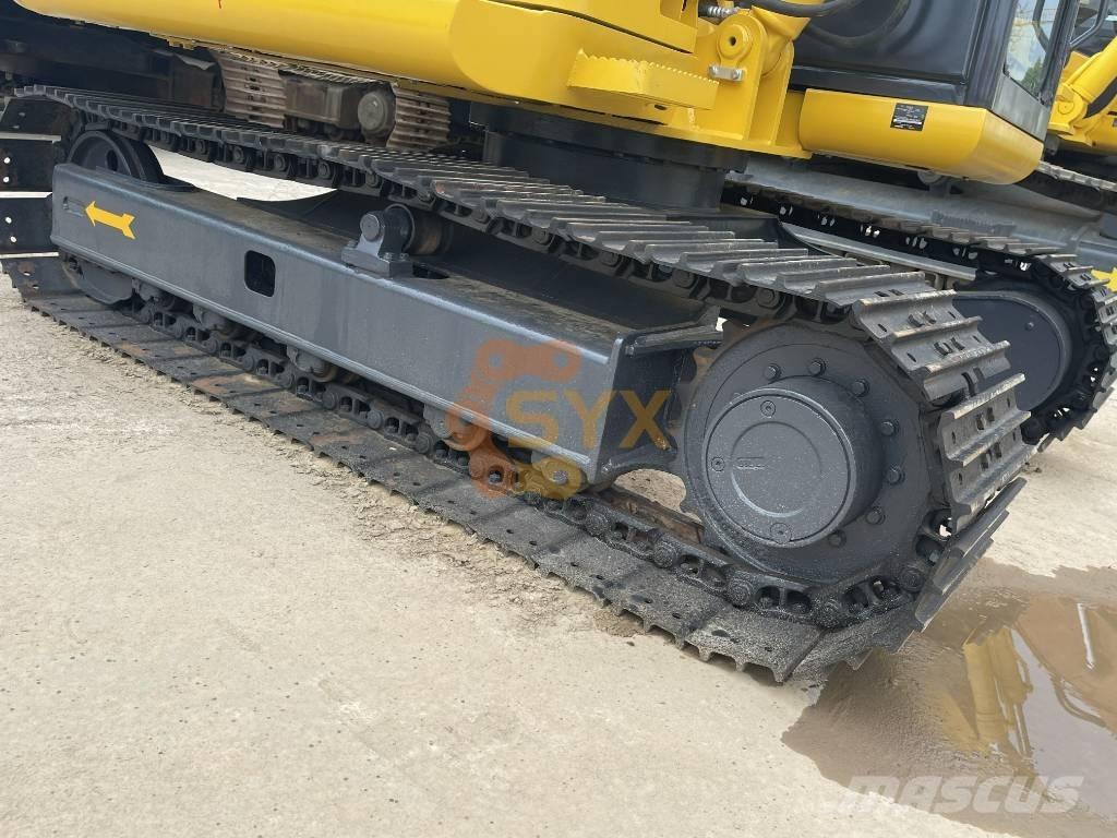 Komatsu PC 70 Väikeekskavaatorid 7t-12t