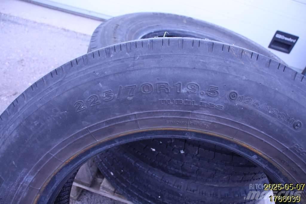 Goodride CR960A Rehvid, rattad ja veljed