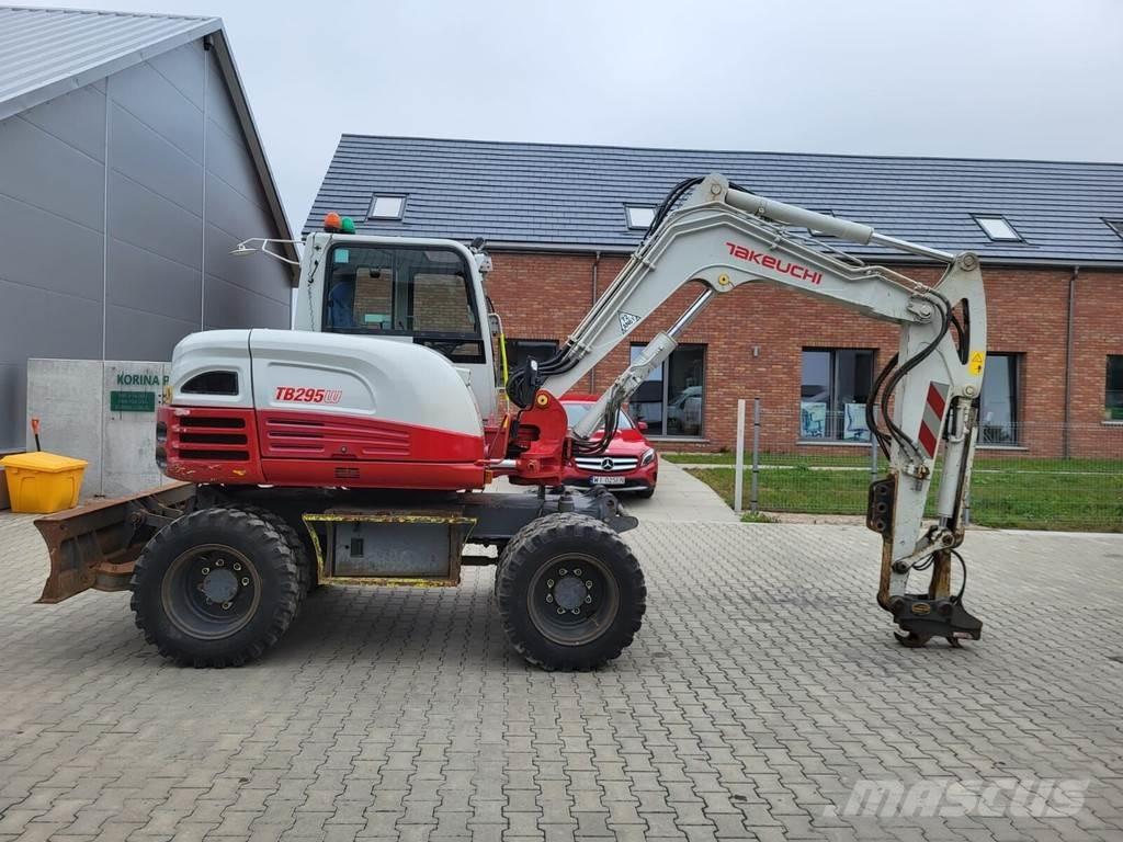 Takeuchi TB295W Väikeekskavaatorid 7t-12t