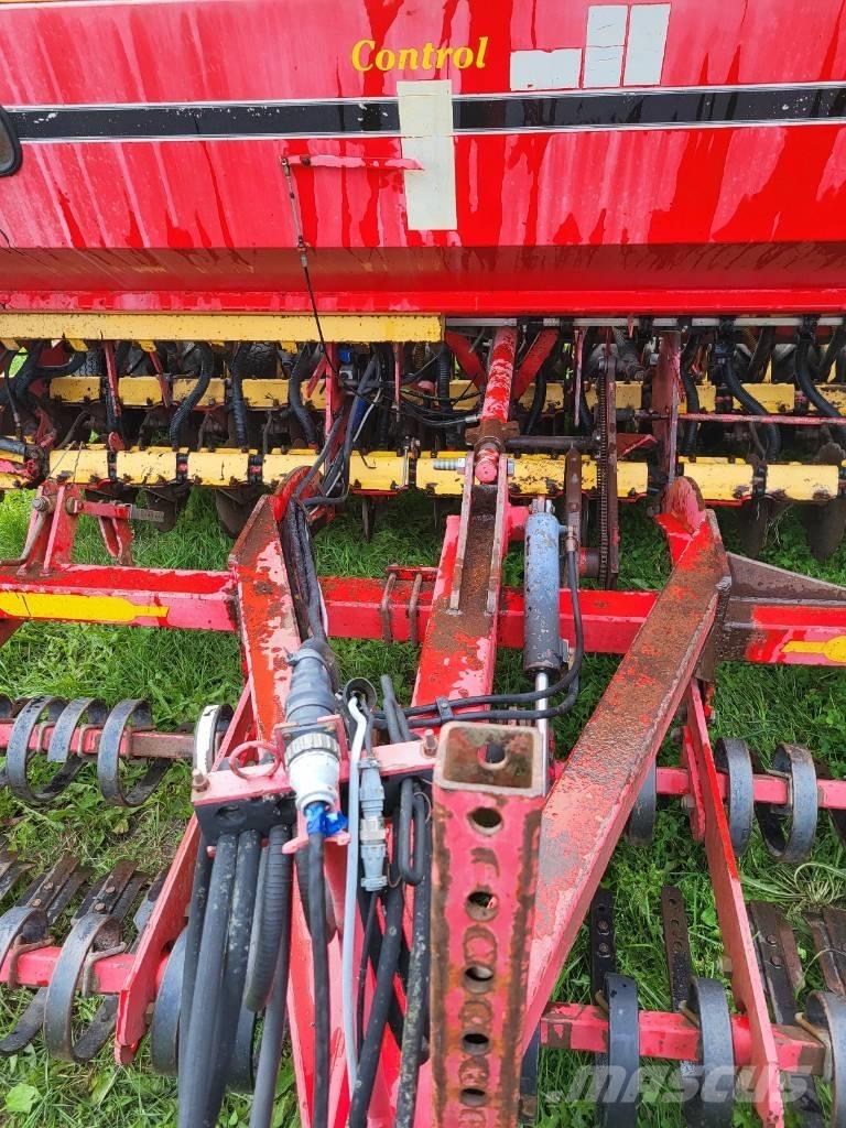 Väderstad Rapid 400C Külvikud