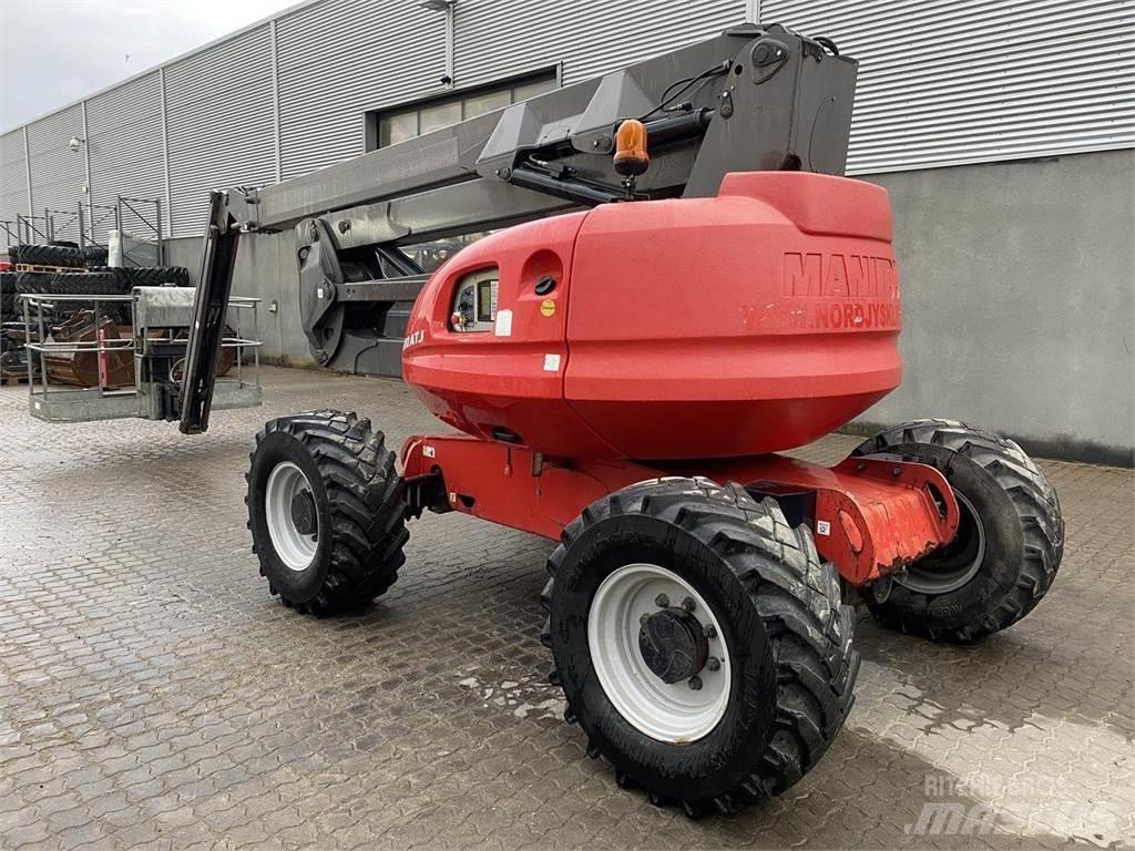 Manitou 200ATJ RC Iseliikuvad poomtõstukid