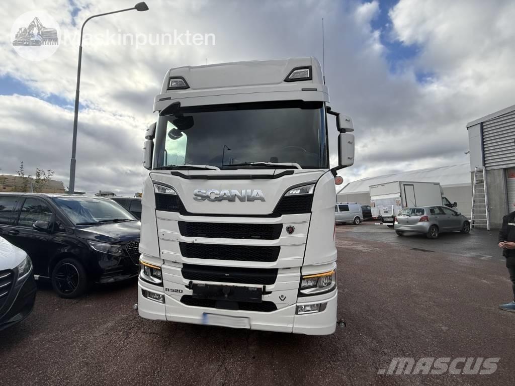 Scania R 520 Sadulveokid