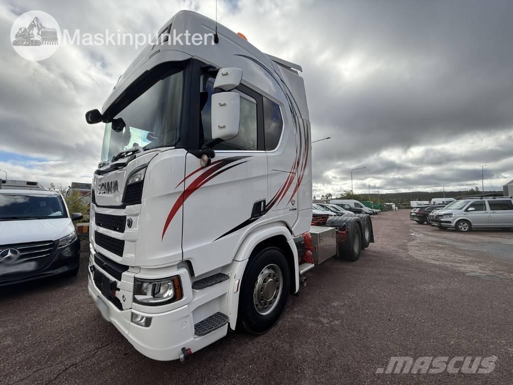Scania R 520 Sadulveokid