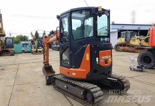 Hitachi 30 Miniekskavaatorid < 7 t