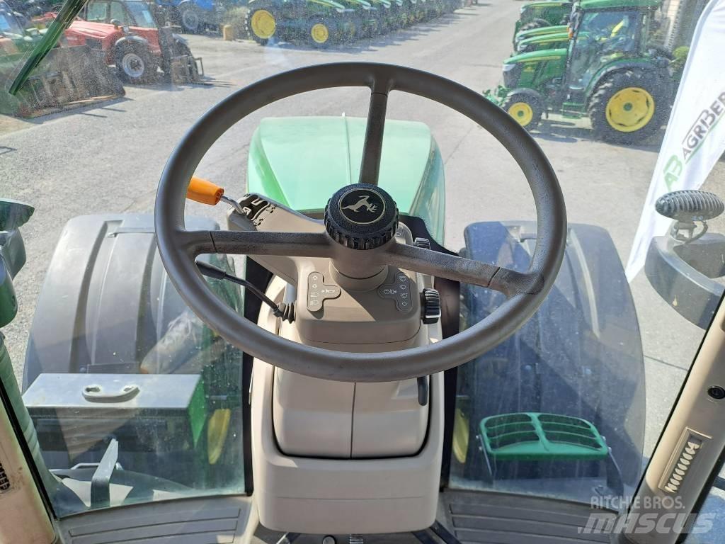 John Deere 7230 R Traktorid
