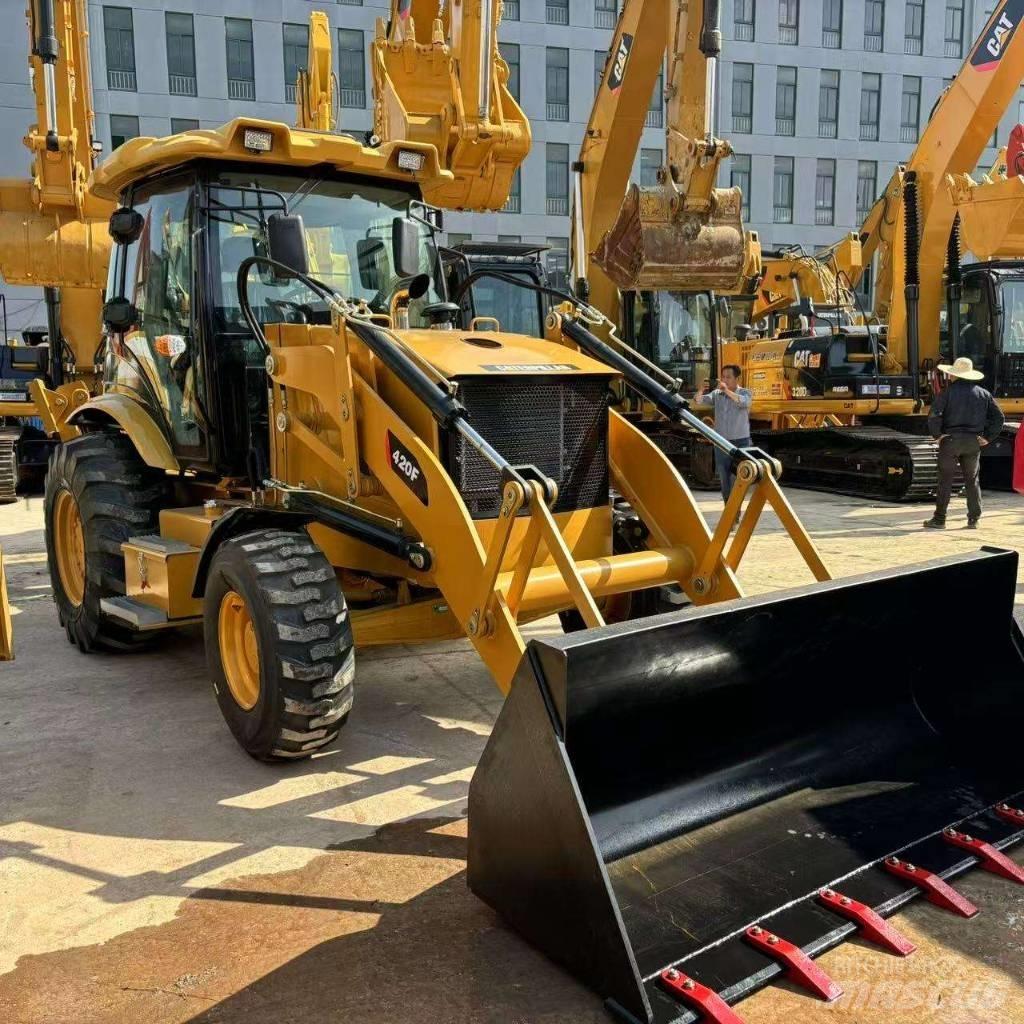 CAT 420 F Ekskavaatorlaadurid