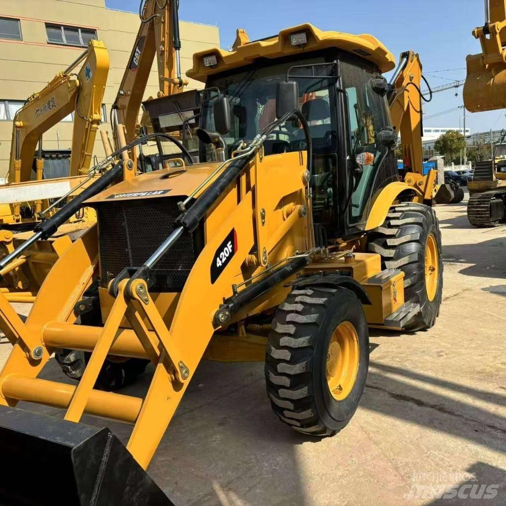 CAT 420 F Ekskavaatorlaadurid