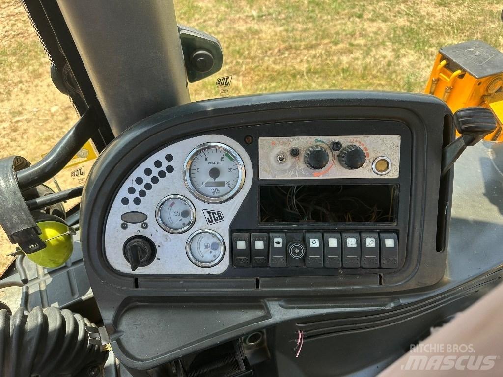 JCB 3 CX Ekskavaatorlaadurid