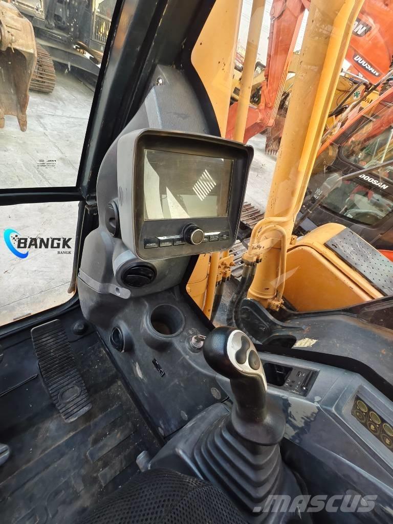 Hyundai 225LC-9T Roomikekskavaatorid