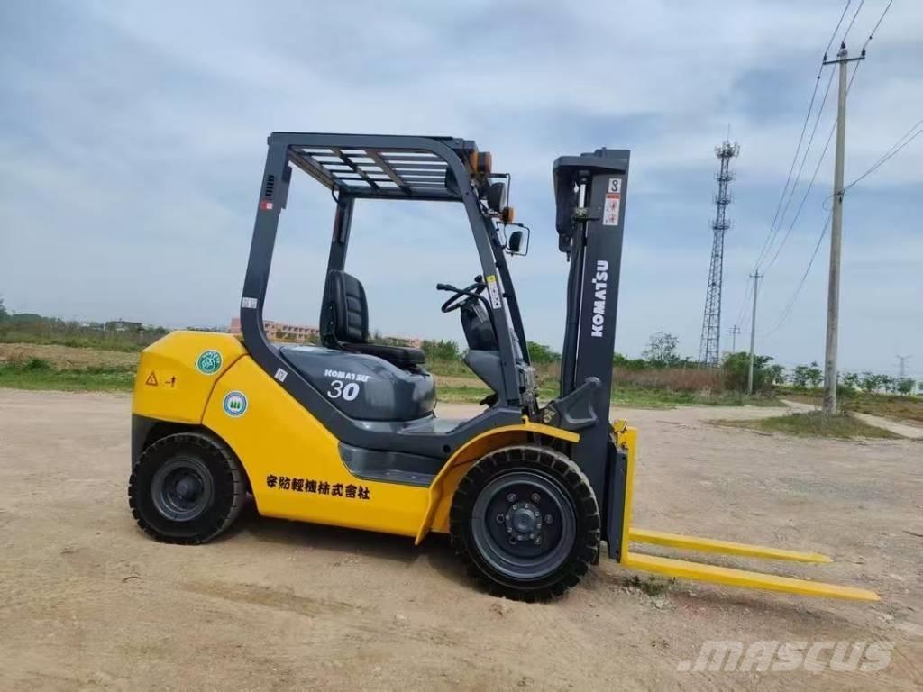 Komatsu 30 Diiseltõstukid