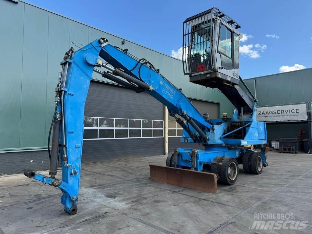 Fuchs MHL 320 Materjalikäitlusmasinad
