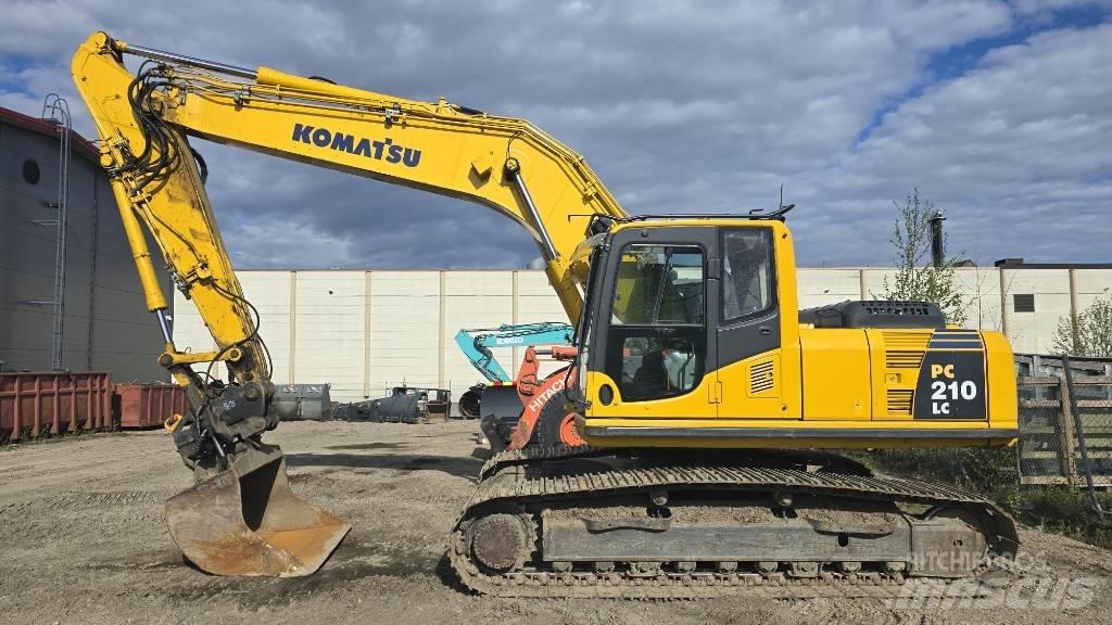 Komatsu PC 210 LC-8 Roomikekskavaatorid