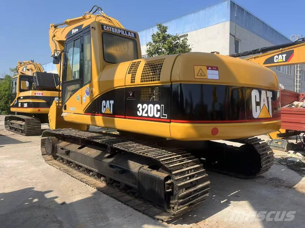 CAT 320 C L Roomikekskavaatorid