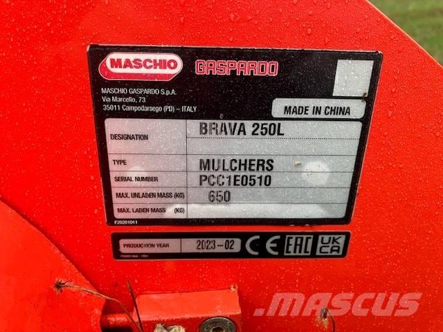 Maschio Brava 250 L Karjamaade niidukid / pealselõikurid