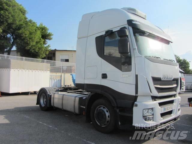 Iveco AS 440 S46 Sadulveokid