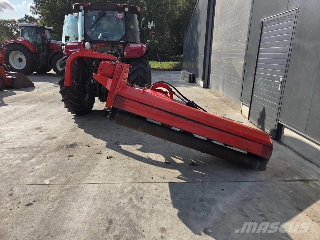 Maschio Giraffa 210 Karjamaade niidukid / pealselõikurid