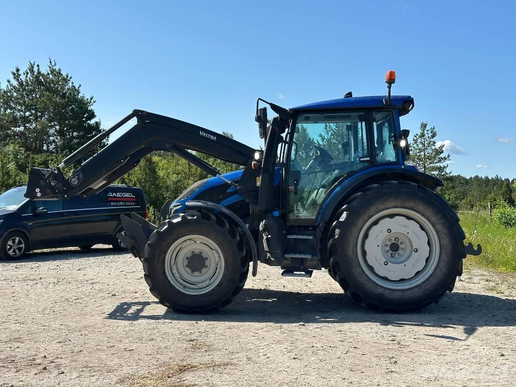 Valtra G 135 Versu Traktorid