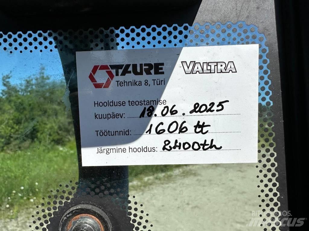 Valtra G 135 Versu Traktorid
