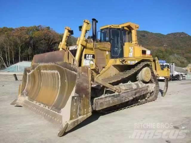 CAT D 9 R Buldooserid