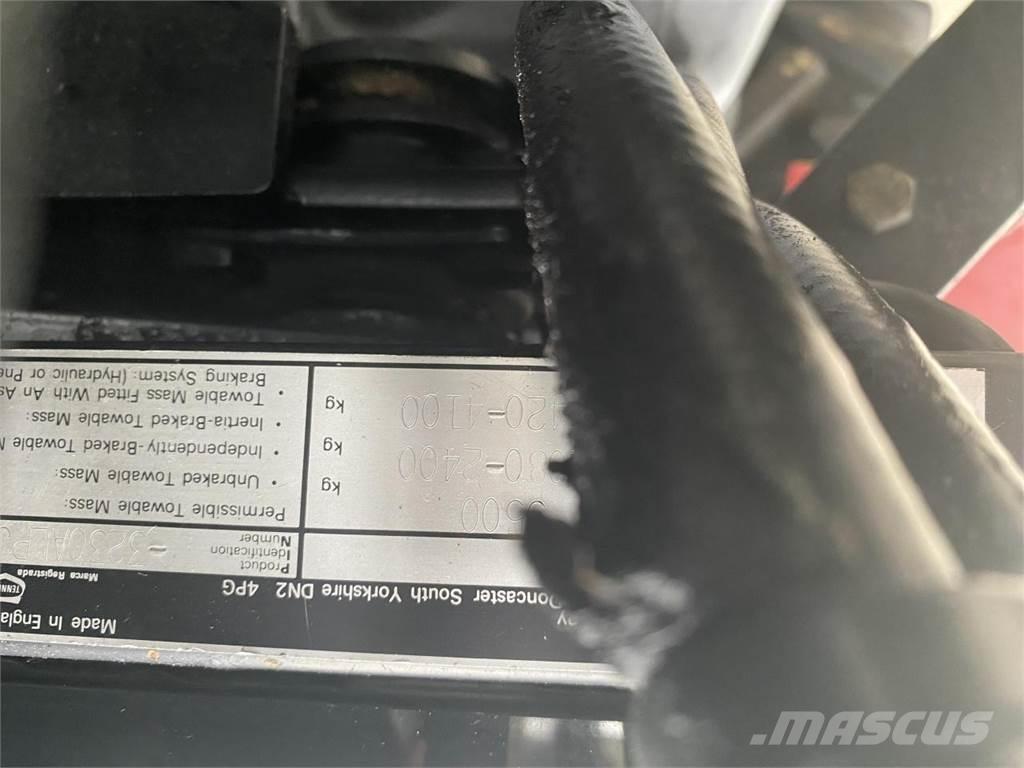 Case IH 3230 Traktorid