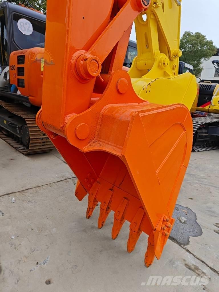 Hitachi EX 120 Roomikekskavaatorid