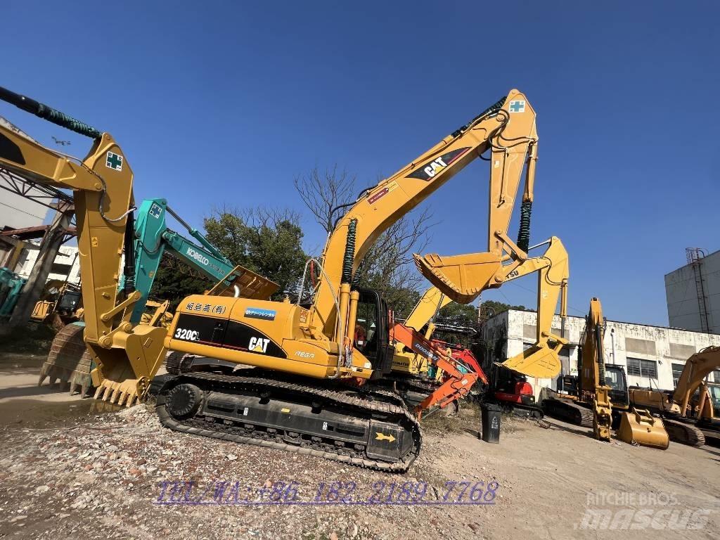 CAT 320C Roomikekskavaatorid