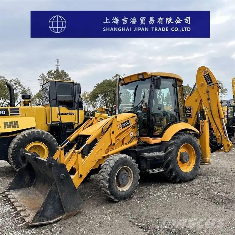 JCB 3 CX Ratasekskavaatorid