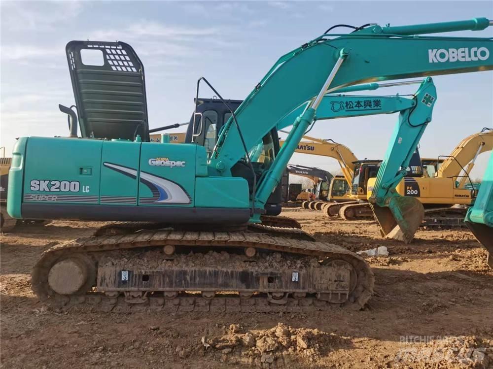Kobelco SK200 Roomikekskavaatorid