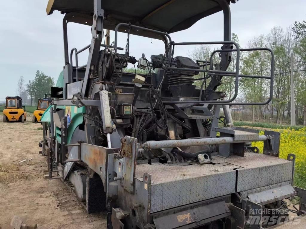 Vögele 2100-3l Asfaldilaoturid
