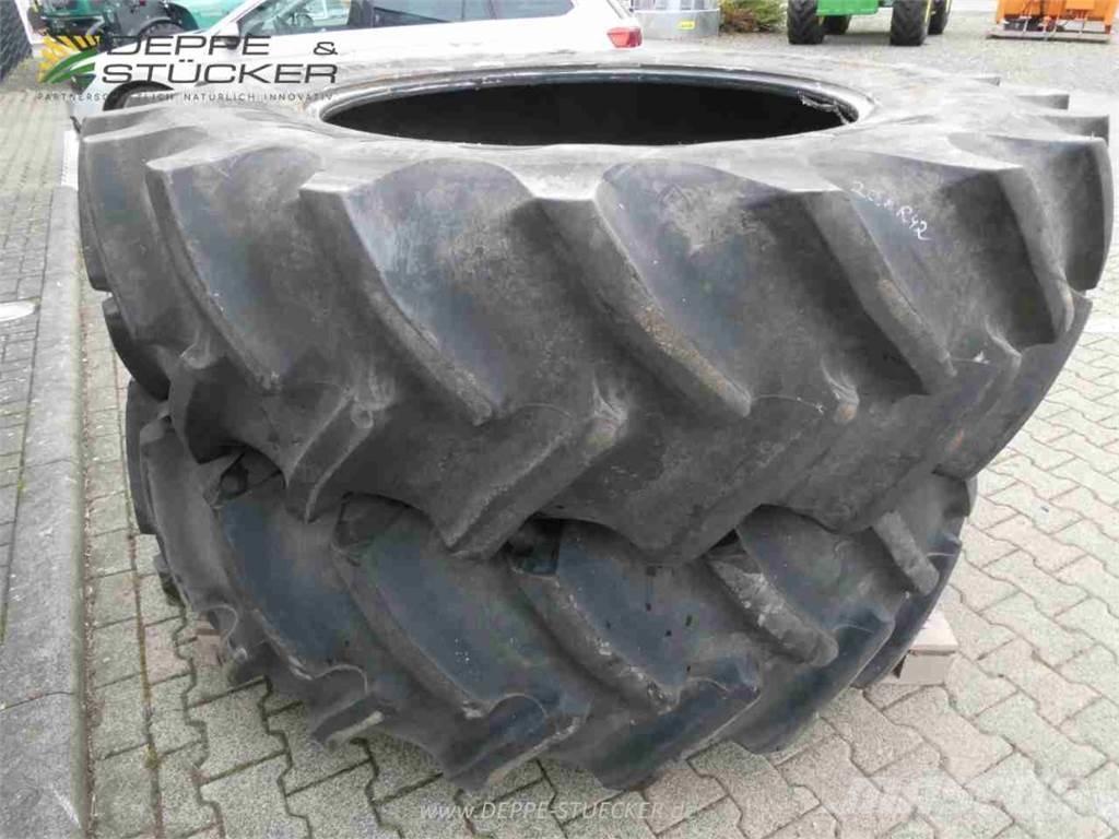 Goodyear 20.8R42 Rehvid, rattad ja veljed