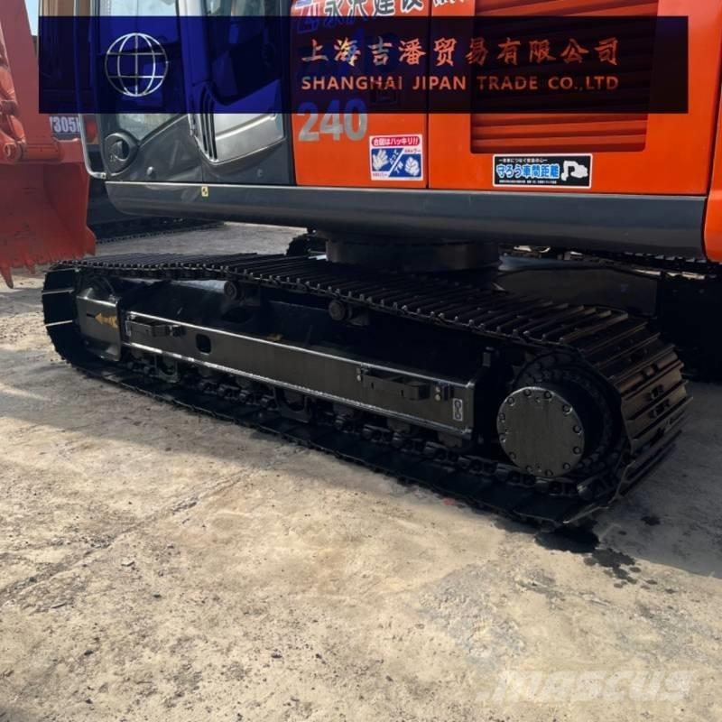 Hitachi ZX 240 Roomikekskavaatorid