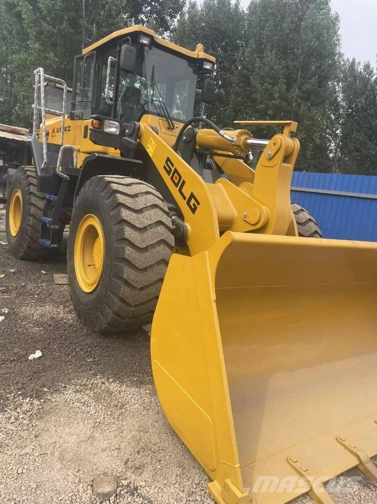 SDLG LG 956 F Rataslaadurid